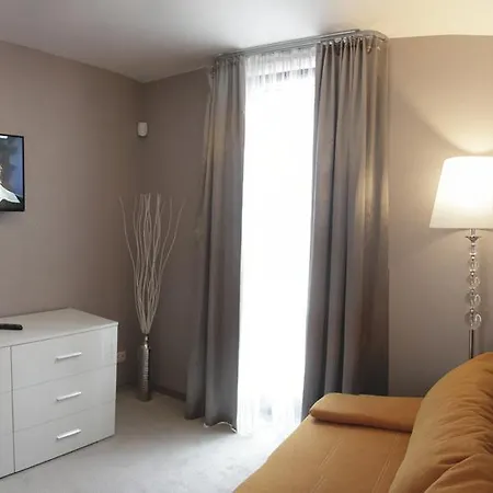 Villapark Luxury Apartman Balatonfuered Exterior photo